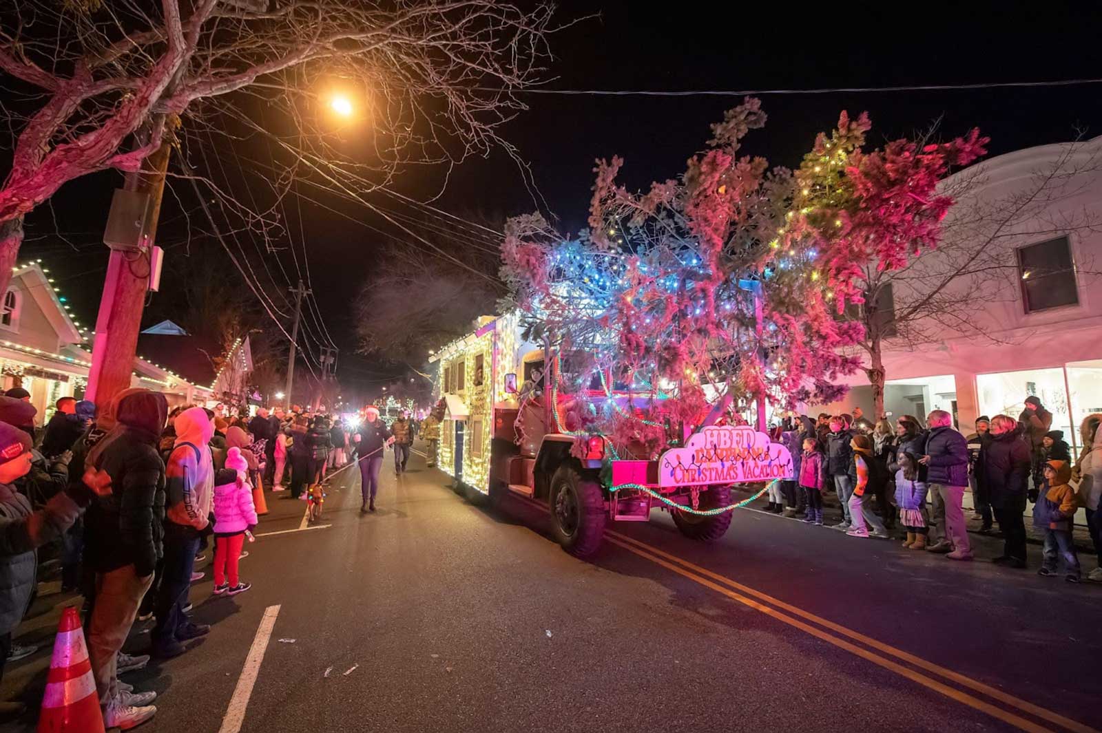 Annual Southampton Holiday Kickoff and Parade of Lights